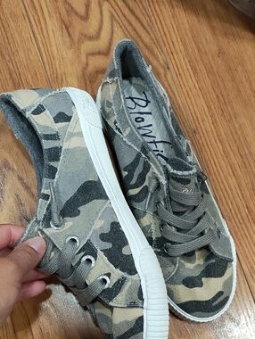 Blowfish Camo Canvas Slip-On Sneakers - Green/Tan/Black